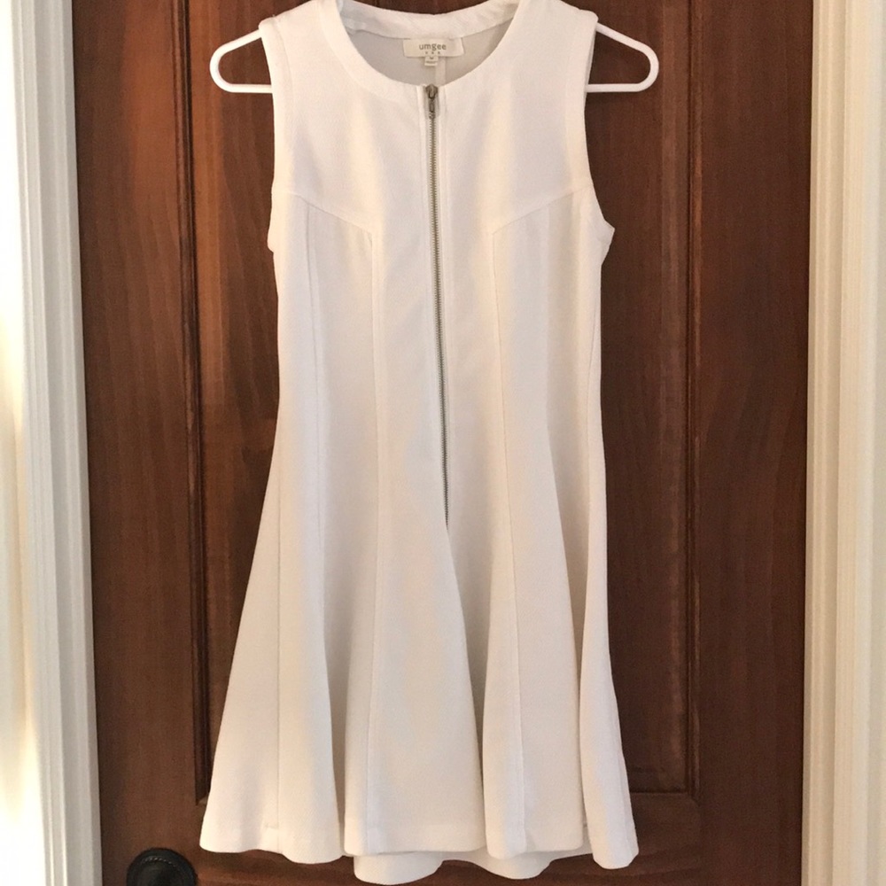 White zip up dress